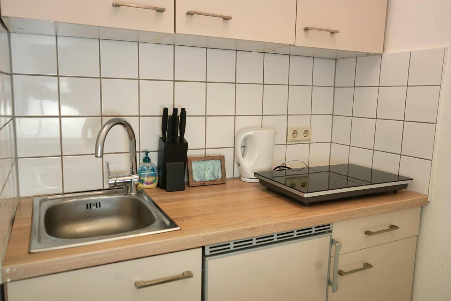 Beautiful Apartments Near Hauptbahnhof Вена Экстерьер фото