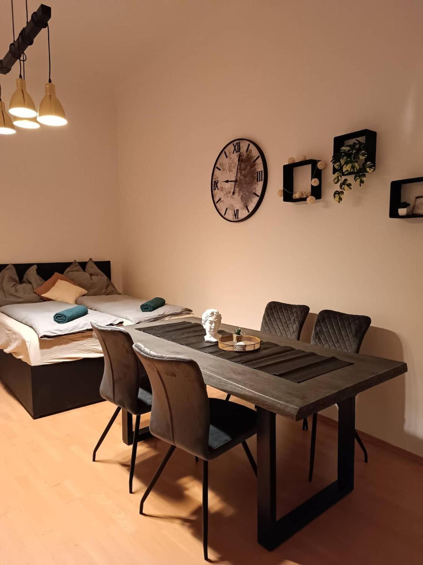 Beautiful Apartments Near Hauptbahnhof Вена Экстерьер фото